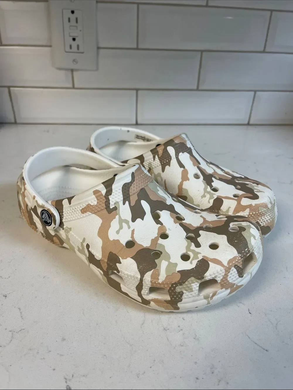 Crocs Classic Clog Camouflage Printing Beach 'White Camouflage' Mens 6 Women’s 8